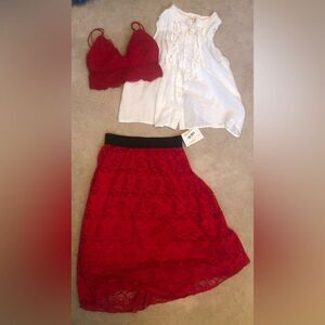 Boho Outfit
LuLa Rou Red Lace Skirt
Gilly Hicks Bralette 
White Blouse 
Sz Sm